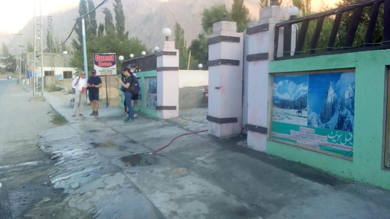 Resort Little Tibet Skardu Buitenkant foto